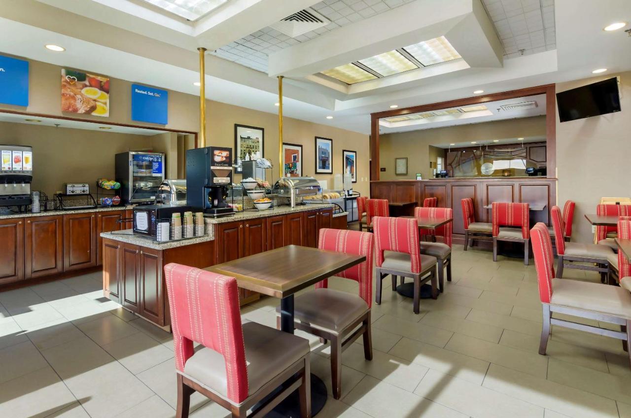 Comfort Inn Blacksburg University Area Εξωτερικό φωτογραφία